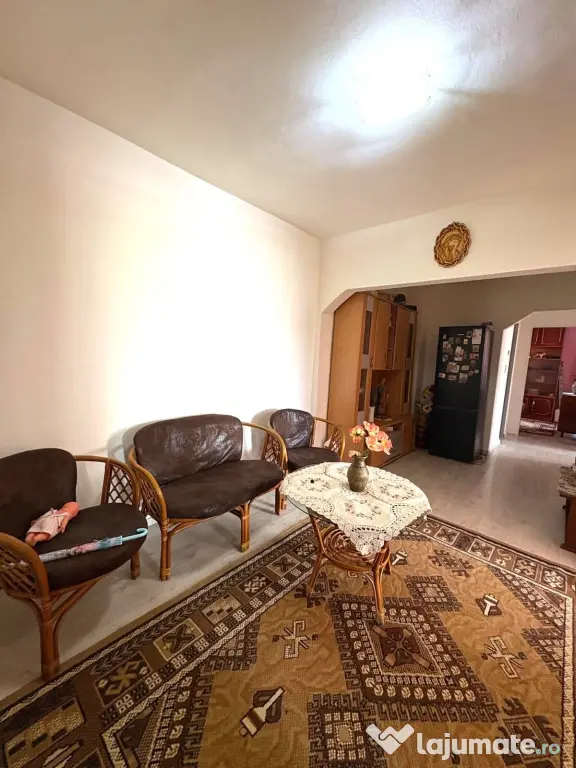 Apartament de vânzare
