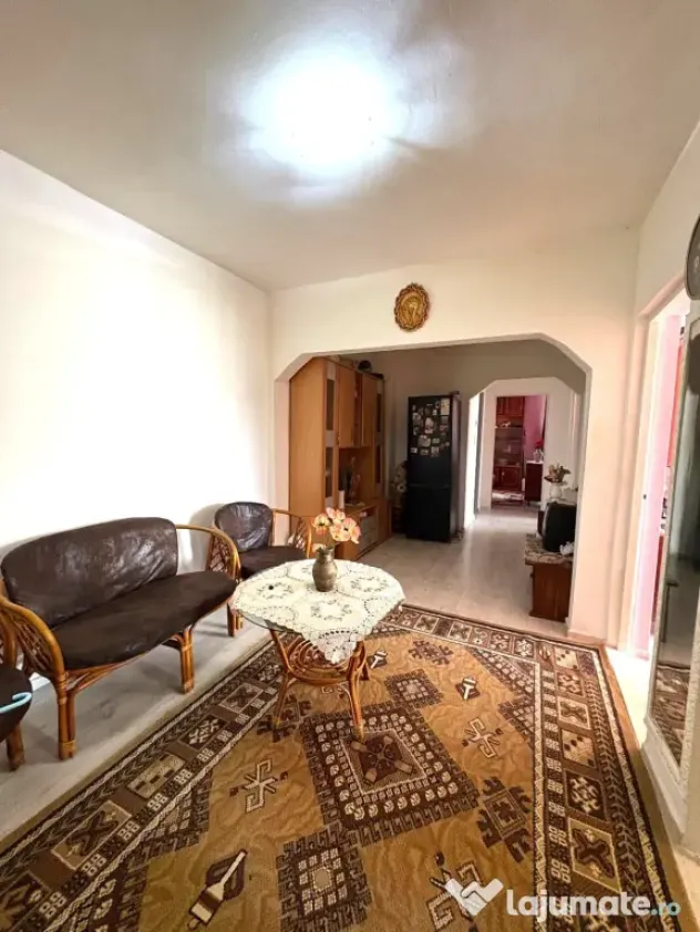 Apartament de vânzare
