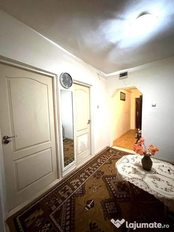 Apartament de vânzare