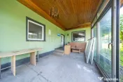 Casă cu teren 2.200 mp și deschidere la DN13 | Zonă mi...