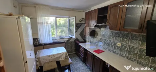 ???? LISTARE NOUĂ! Apartament 2 Camere – Etaj 1/4, Zona M