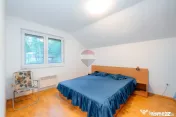 Casă de vacanță de vânzare în Drăganu, Argeș + ter...