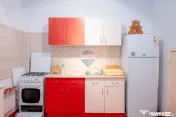 Casă de vacanță de vânzare în Drăganu, Argeș + ter...