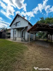 Casă individuală cu teren de 800 mp de vânzare în Corne? 