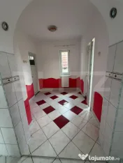 Casă individuală cu teren de 800 mp de vânzare în Corne? 