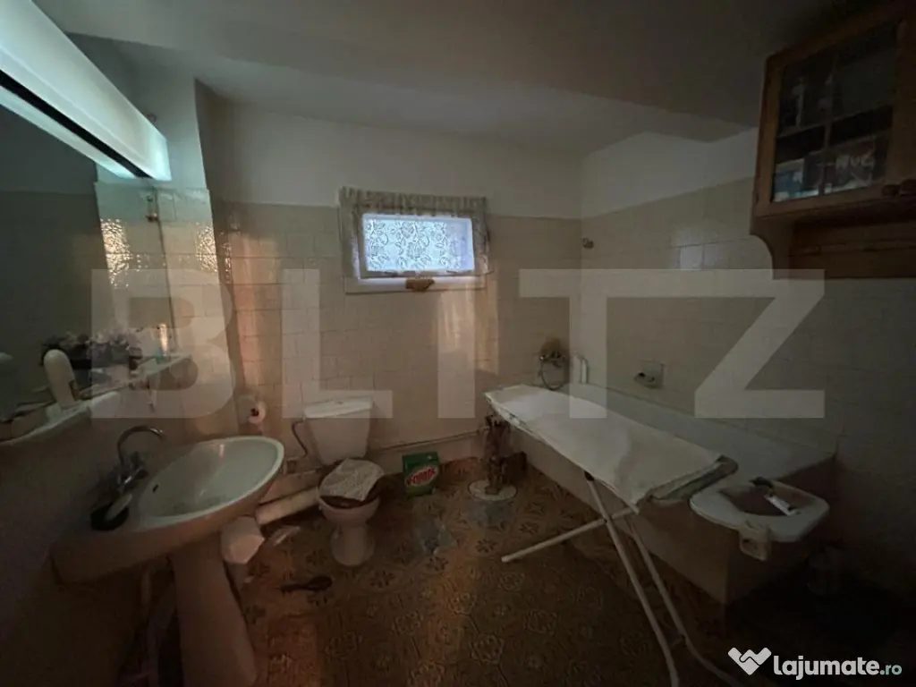 Casa individuala, 380 mp utili, pretabila pentru activitati