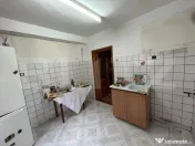 Casa individuala, 380 mp utili, pretabila pentru activitati