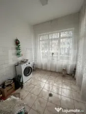 Casa individuala, 380 mp utili, pretabila pentru activitati