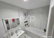 ???? 3 camere | 2 băi | Terasă 23 mp | Parcare inclusă |