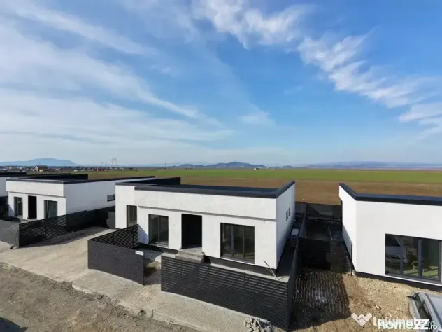 Casa individuala 100 mp Izvor