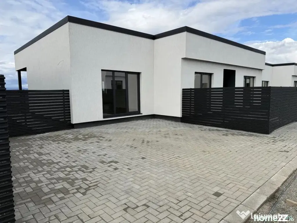 Casa individuala 100 mp Izvor