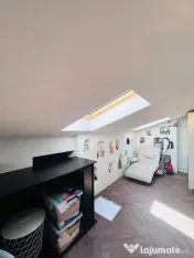 Duplex zona Tauti