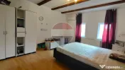 Casă / Vilă cu 3 camere de închiriat în zona Schei