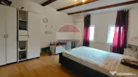 Casă / Vilă cu 3 camere de închiriat în zona Schei