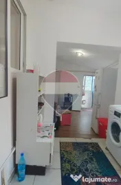 Casă / Vilă cu 3 camere de închiriat în zona Schei