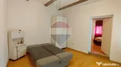 Casă / Vilă cu 3 camere de închiriat în zona Schei