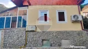 Casă / Vilă cu 3 camere de închiriat în zona Schei
