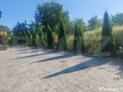 Casă spațioasă de vânzare – 140 mp utili, teren 11 ari 