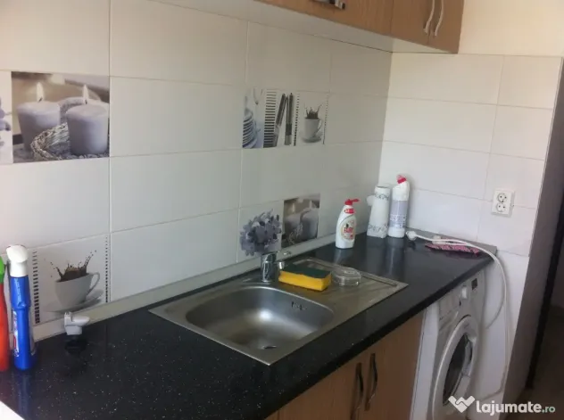 Apartament Cu 3 Camere Semidecomandate Etaj 2 George Enescu