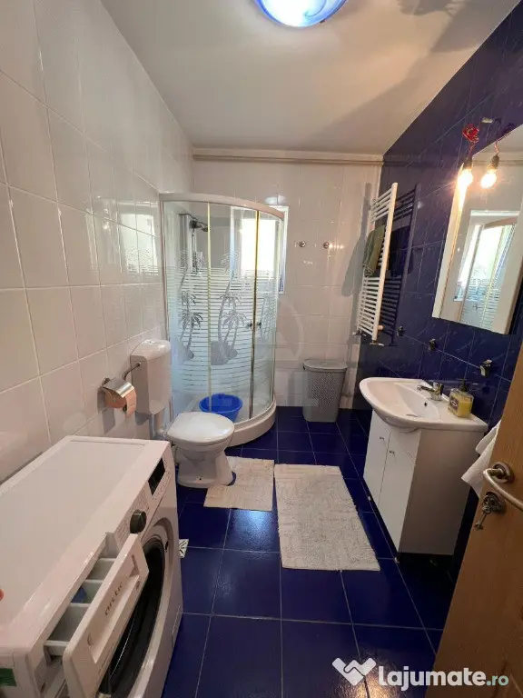 Inchiriere Apartament 2 camere semidecomandat, 50 mp