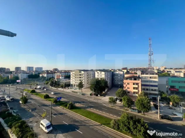 Apartament nou cu 2 camere, centrala si aer, zona Calea Seve