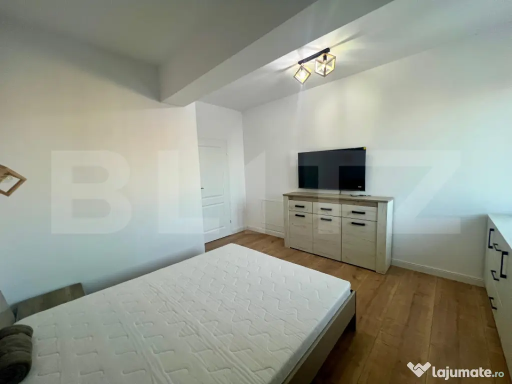 Apartament nou cu 2 camere, centrala si aer, zona Calea Seve
