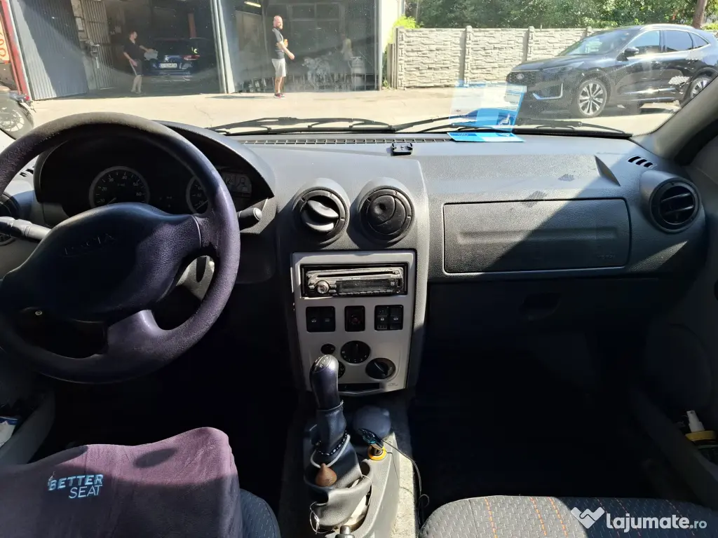 Dacia Logan Laureat 2004 GPL