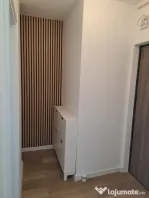 Timpuri noi piscului moderna cu centrala