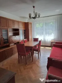 Apartament 3 camere decomandat 70mp, Rovine