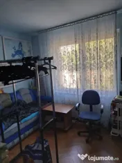 Apartament 3 camere decomandat 70mp, Rovine