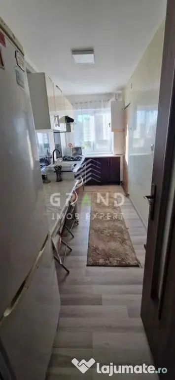 Apartament 2 camere, decomandate, etaj intermediar, Mănăș