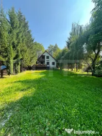 Casă de vacanță cu panoramă spectaculoasă în Bran –