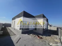 Casa individuala- 4 camere- 371mp teren- placa de beton