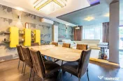 Casa\Vilă 7 camere cu Piscină, Garaj Subteran, zona Balotesti