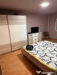Vând apartament cu 3 camere tip PB mare decomandat