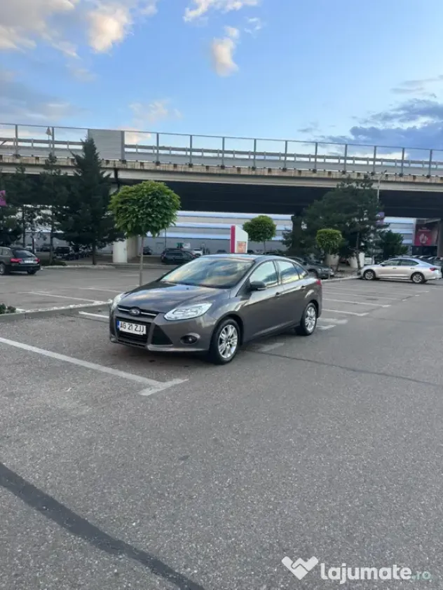 Ford Focus 1.6 aspirat