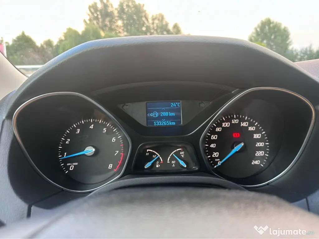 Ford Focus 1.6 aspirat