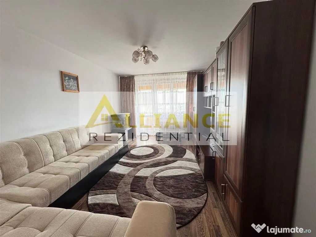 Apartament 3 camere decomandat { Grand Arena }