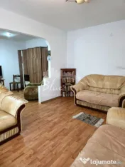 Apartament 3 camere cu 2 intrari, situat in Centru 