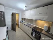 Apartament cu 2 camere, 50 mp, etaj intermediar, renovat, z 