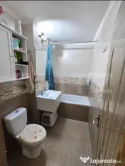 Apartament cu 2 camere, 50 mp, etaj intermediar, renovat, z 