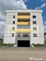Apartament 2 camere decomandat { Strada Solstitiului }
