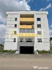Apartament 2 camere decomandat { Strada Solstitiului } 