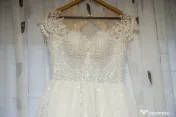 Rochie de mireasă superbă purtată o singură dată Curățată profesional