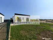 Casa Individuala - 3 camere - 2 bai - 356 mp teren 