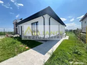 CASA PARTER-4 CAMERE-2 BAI-TEREN 416 MP