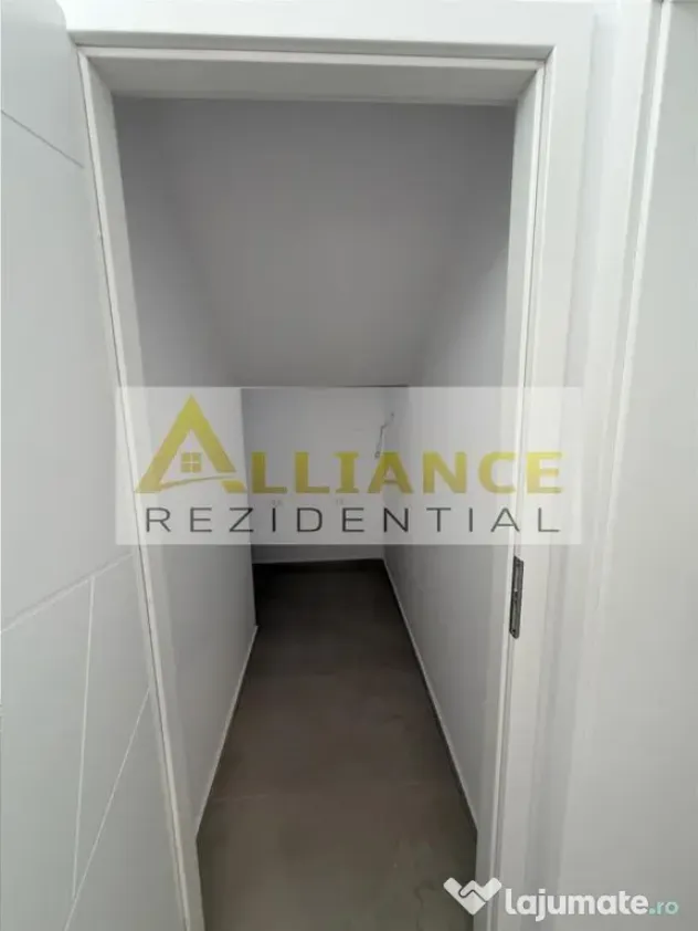 Casă individuală 5 camere 3 băi