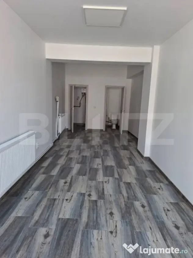 Spațiu comercial central, 31 mp, vad excelent – vis-a-vis