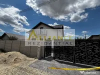 Casă individuală 4 camere 2 băi 130 metri utili!