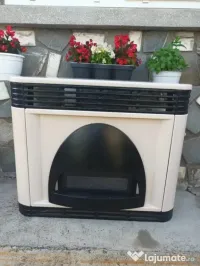 Convector cu tiraj fortat, tip semineu 